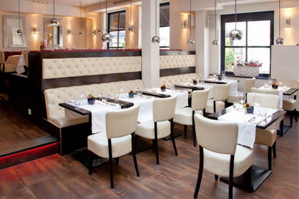 Restaurant Furniture Manufacturers in Delhi