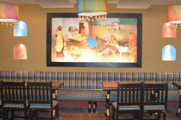 Restaurant Furniture Manufacturers in Delhi
